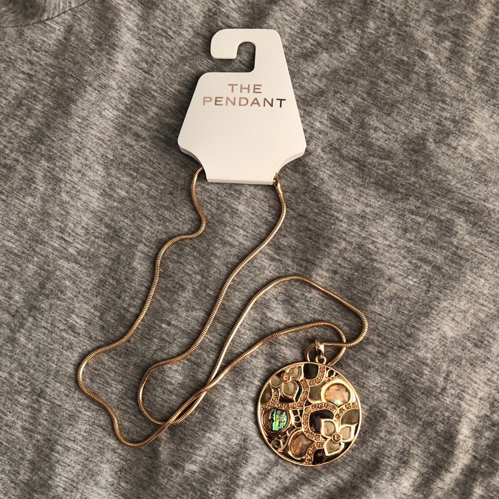 Pendant Necklace